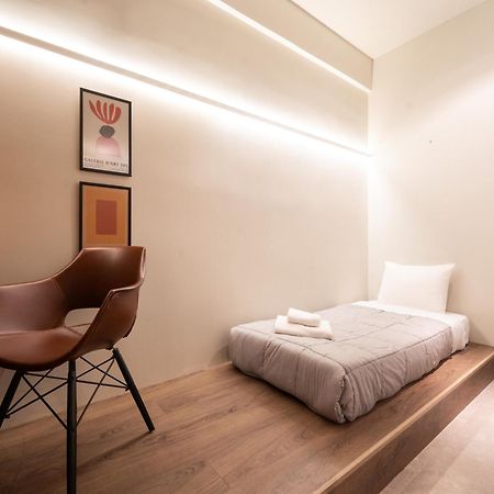 A Place 4U No6 - City Escape With Balcony Lounge & Open Living Space Atény Exteriér fotografie