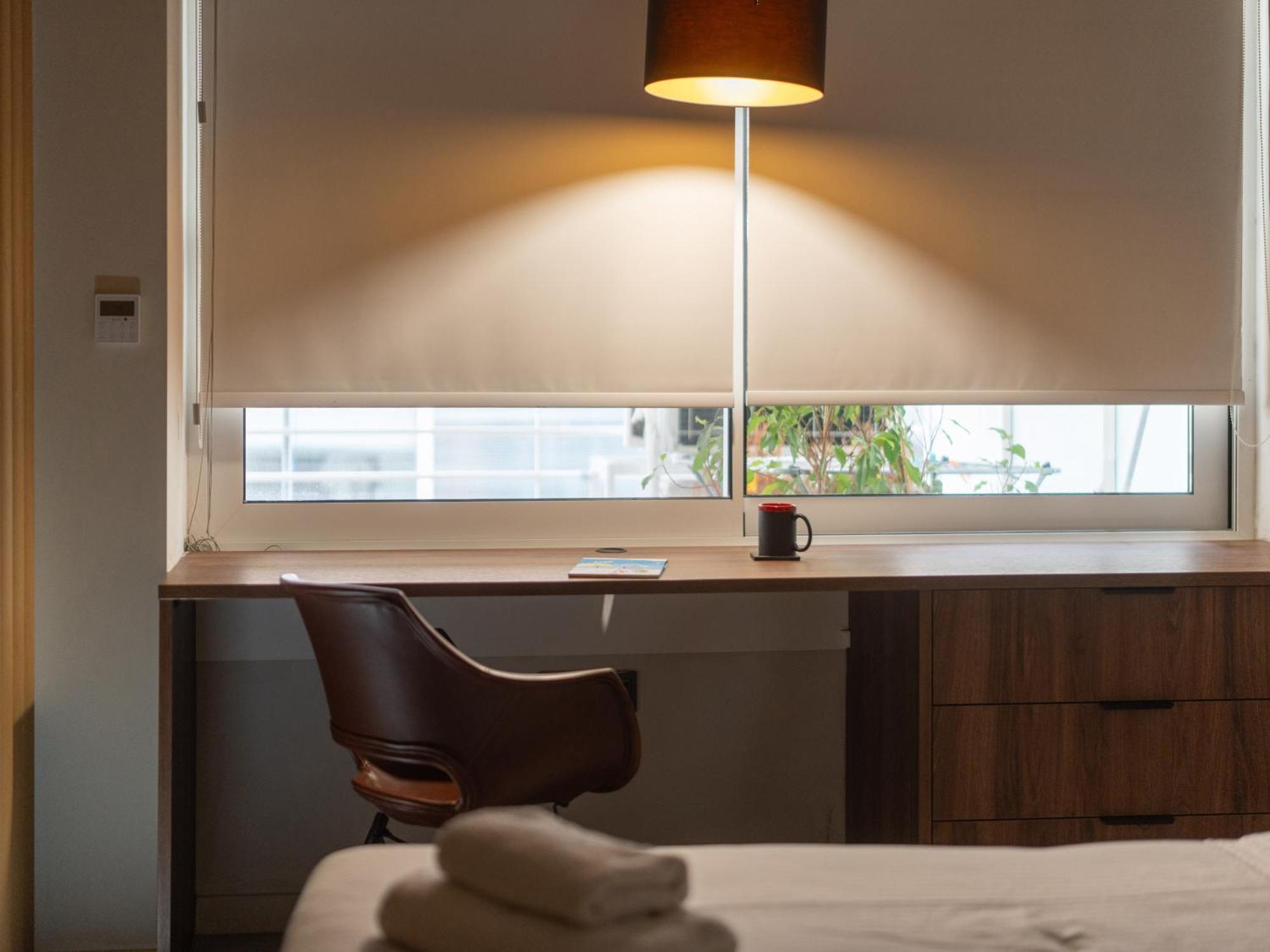 A Place 4U No6 - City Escape With Balcony Lounge & Open Living Space Atény Exteriér fotografie