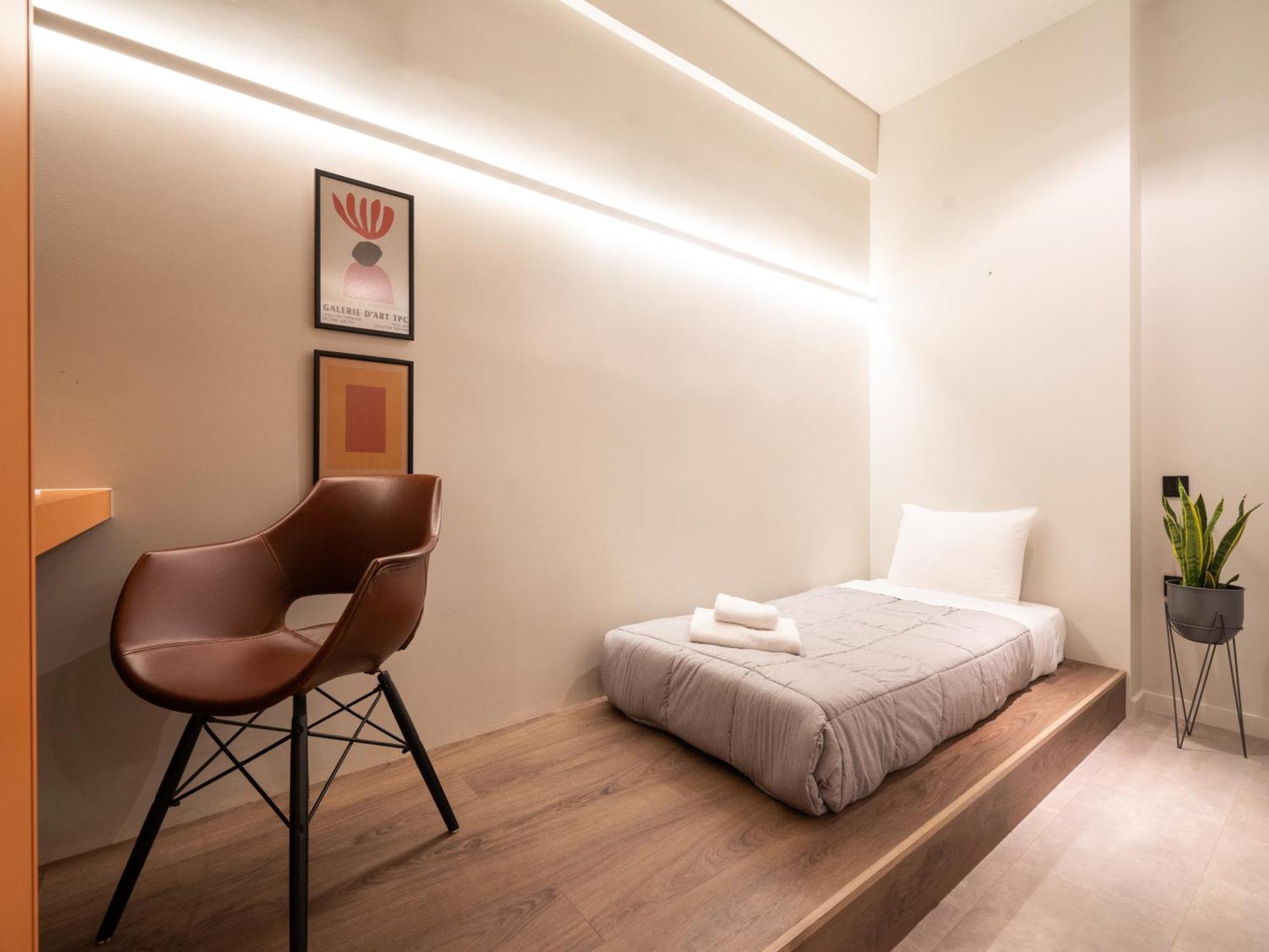 A Place 4U No6 - City Escape With Balcony Lounge & Open Living Space Atény Exteriér fotografie